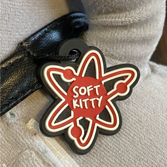 $5 ADD ON NWT The Big Bang Theory 12” Soft Kitty Musical Plush Stuffed Animal - Picture 8 of 14